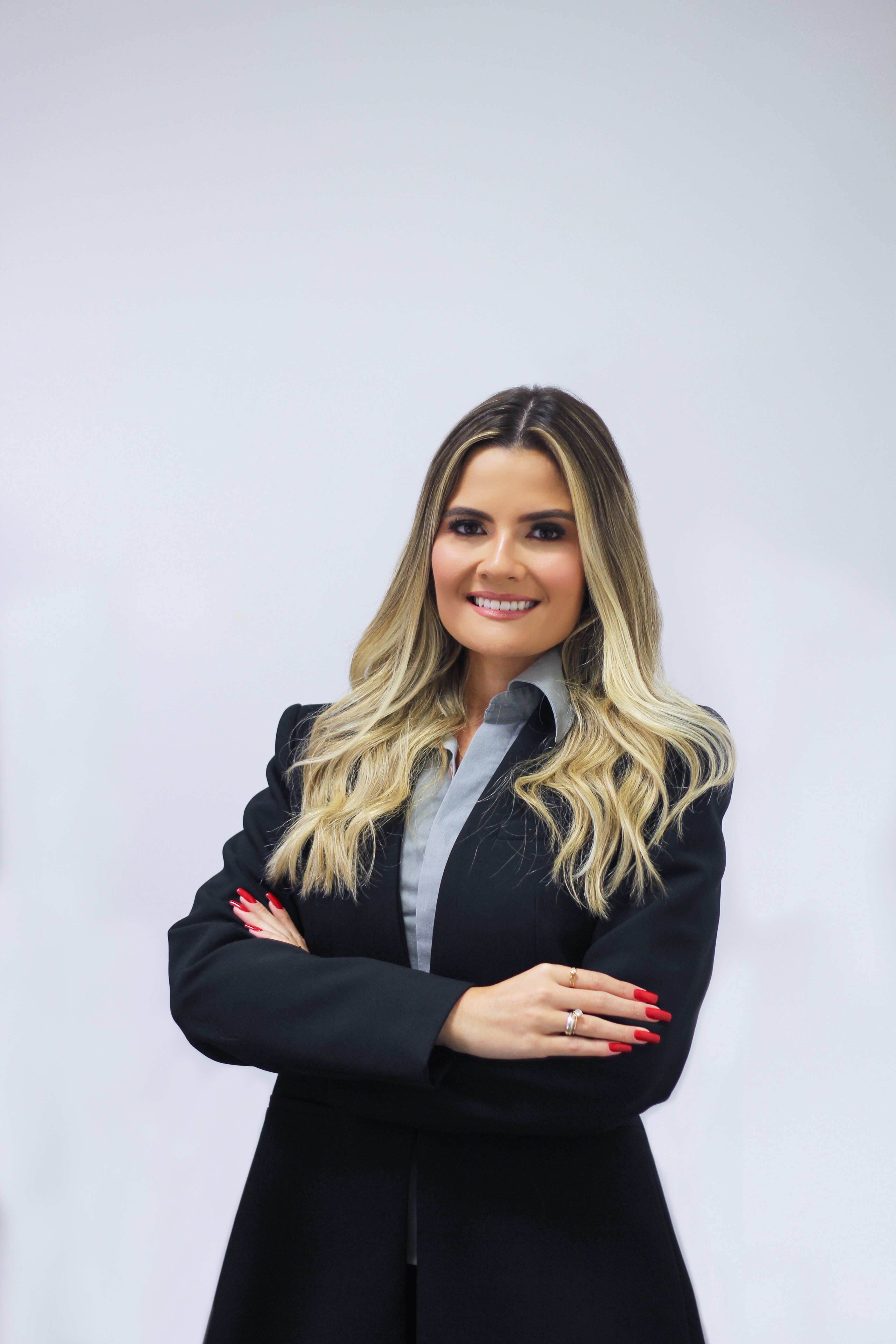 Dra. Larissa de Souza Dias