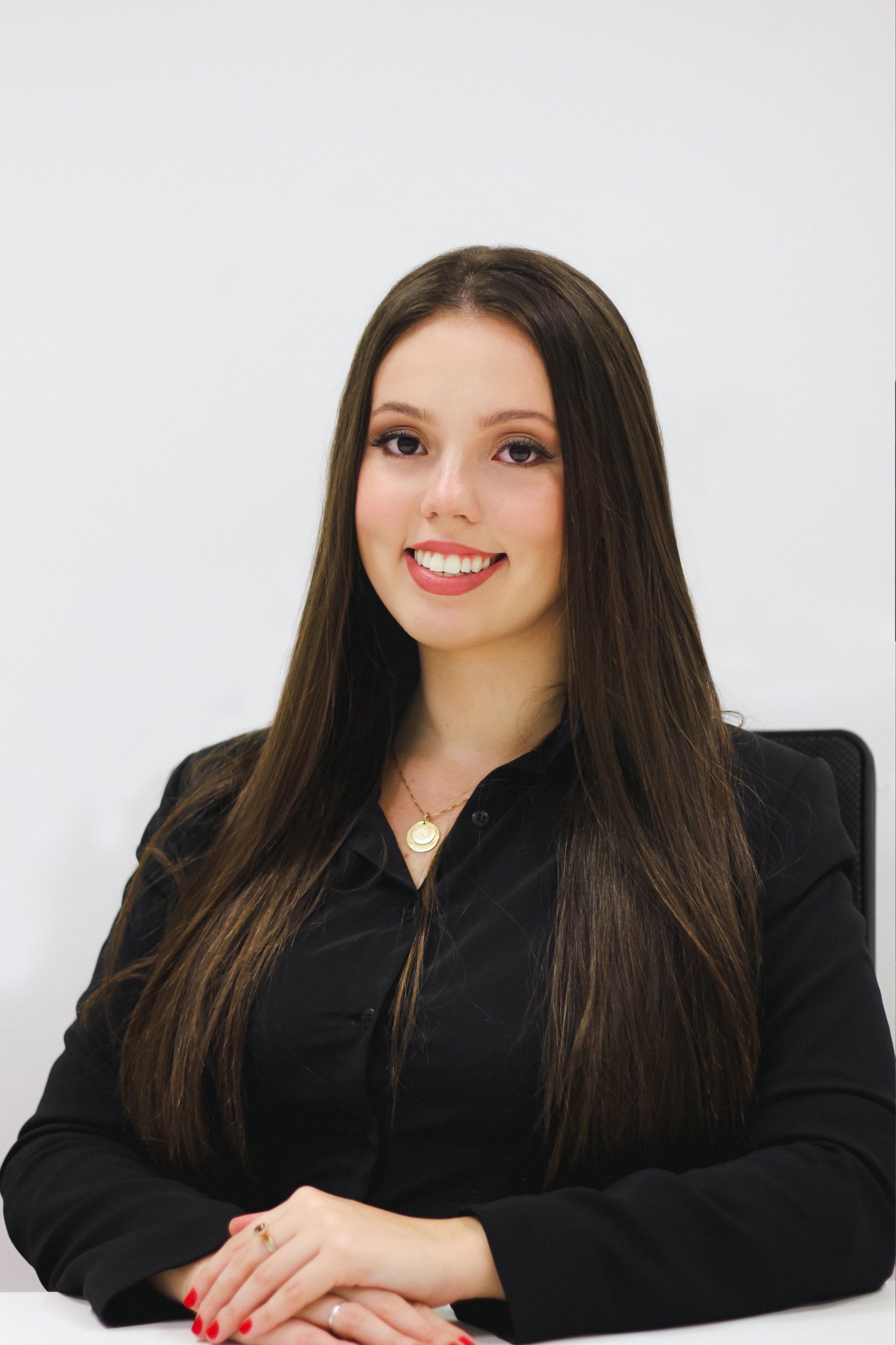 Dra. Vitória Igarçaba Kovaltchuk